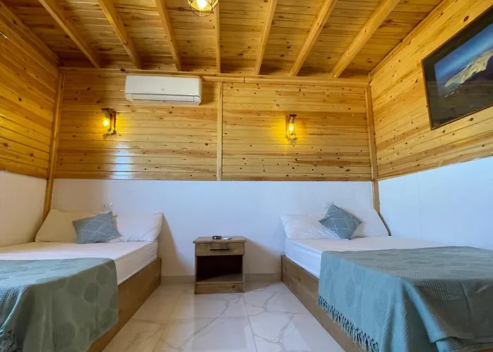 Daire La Linda Lighthouse - Rooftop 2 Bedroom With Sea & Mountain View And Terrace Dahab