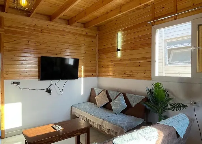 La Linda Lighthouse - Rooftop 2 Bedroom With Sea & Mountain View And Terrace Daire